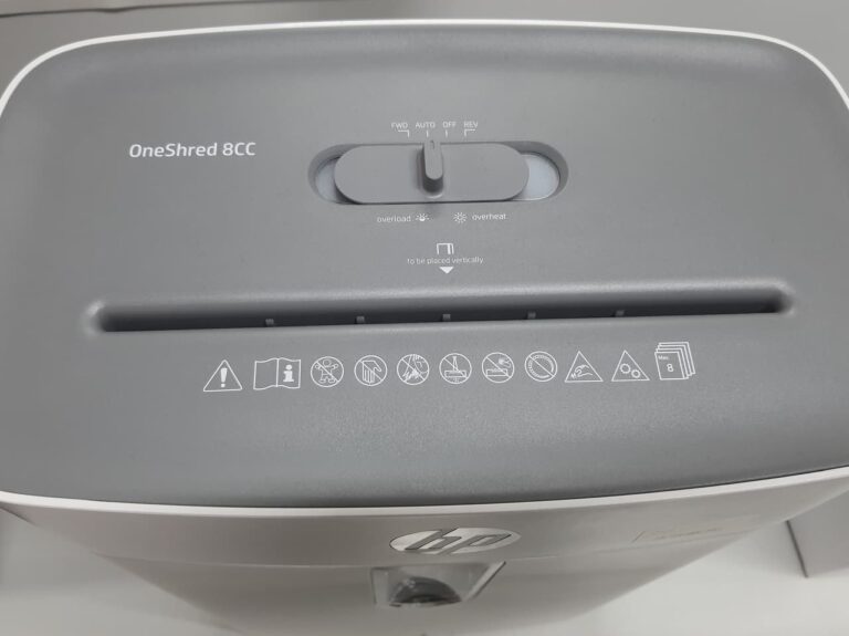 Aktenvernichter von HP OneShred 8CC