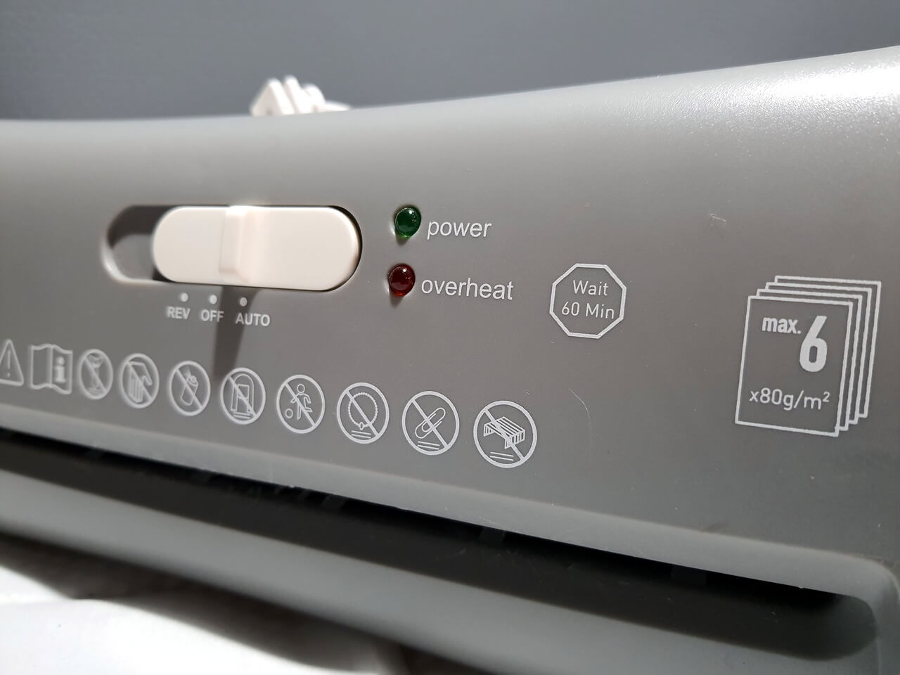 United Office Dustbin Paper Shredder Aktenvernichter im Vergleich!